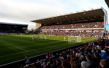 为球迷们奉 为球迷们奉